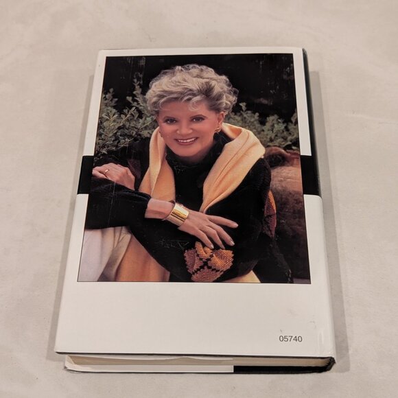 Book 2 of 2: I'll Take Manhattan - Spring Collection A Novel By Judith Krantz - Picture 9 of 9